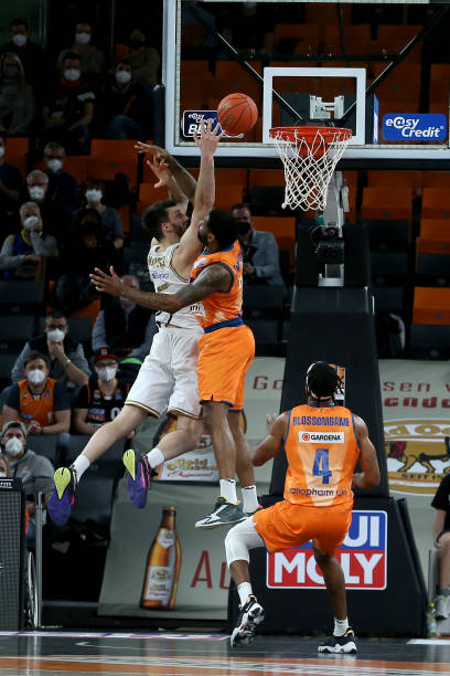 新的战术方 新的战术方