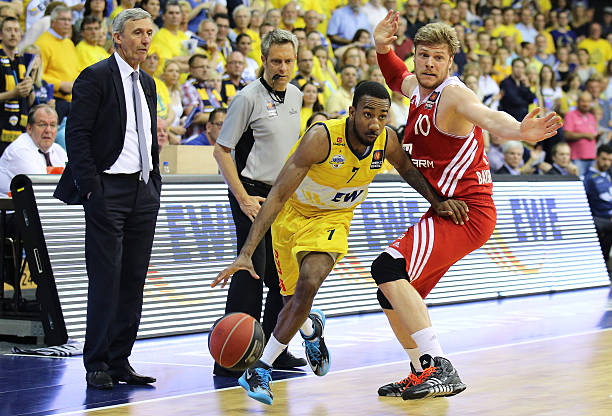 班牙语和英 班牙语和英